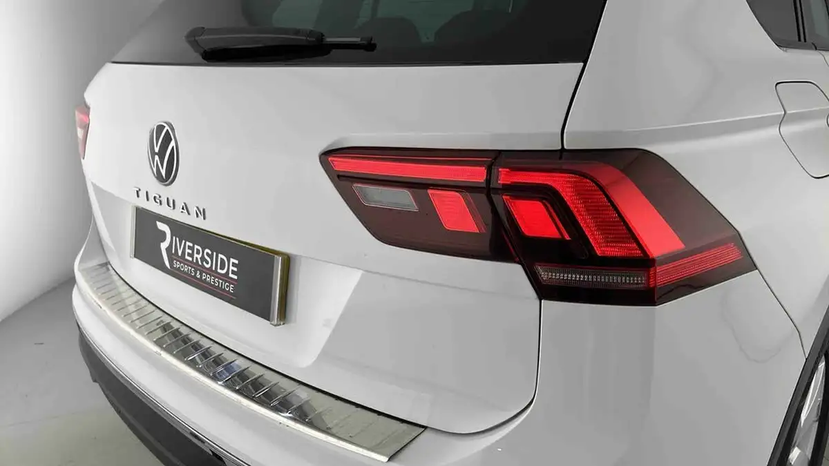 2021-volkswagen-tiguan-20tdi-life-big-27