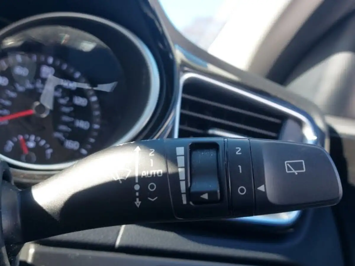 2024-kia-ceed-15-t-gdi-3-sportswagon-dct-big-13
