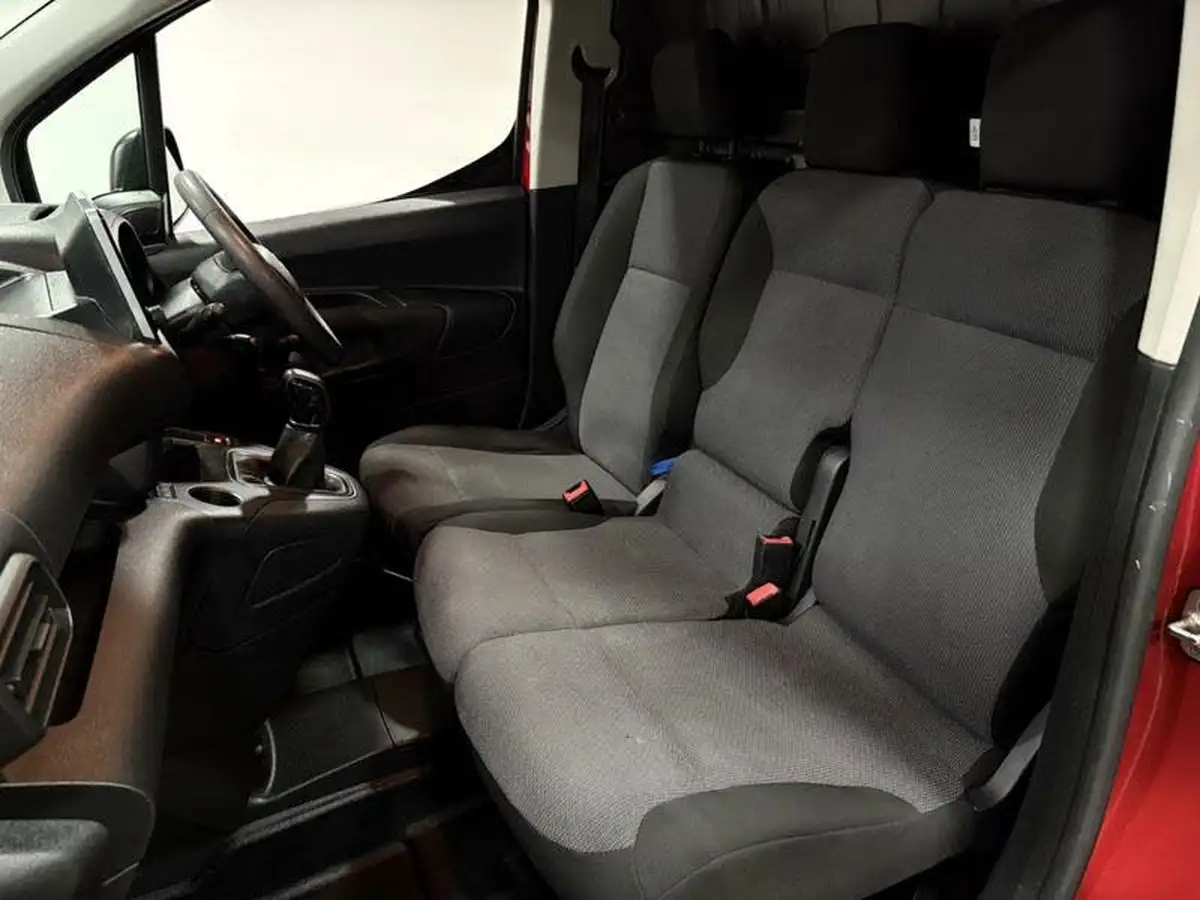2021-citroen-berlingo-15bluehdi-650-enterprise-pro-big-11