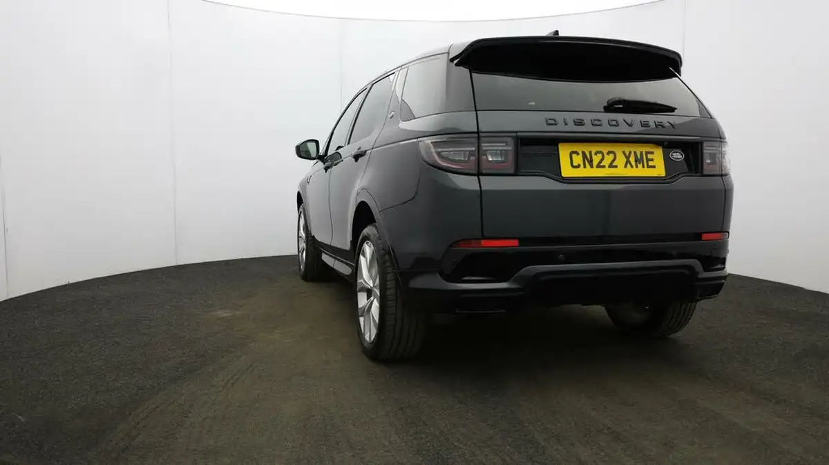 2022-land-rover-discovery-sport-20-d200-urban-edition-big-24