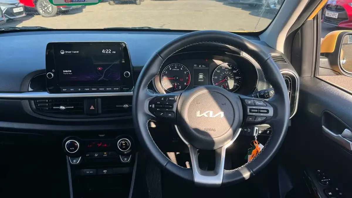 2022-kia-picanto-10-3-auto-seq-big-5