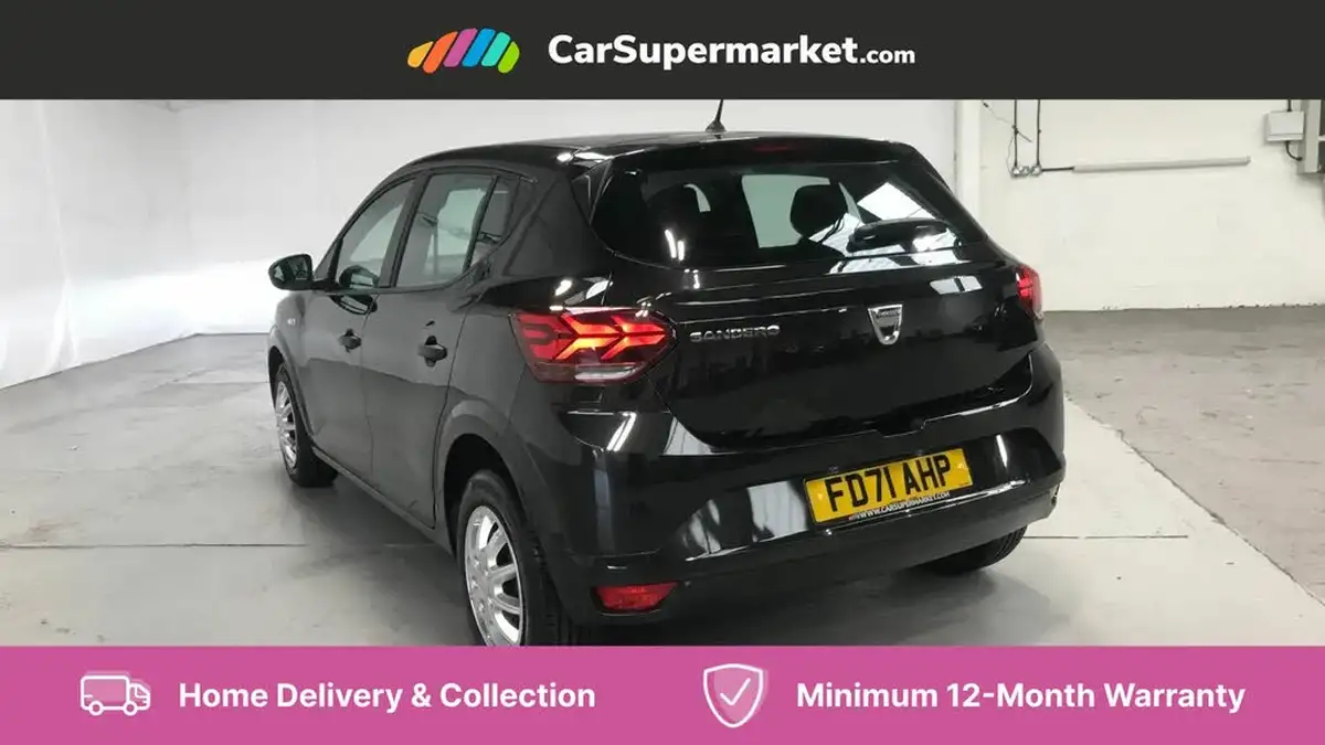 2021-dacia-sandero-10-sce-essential-big-3