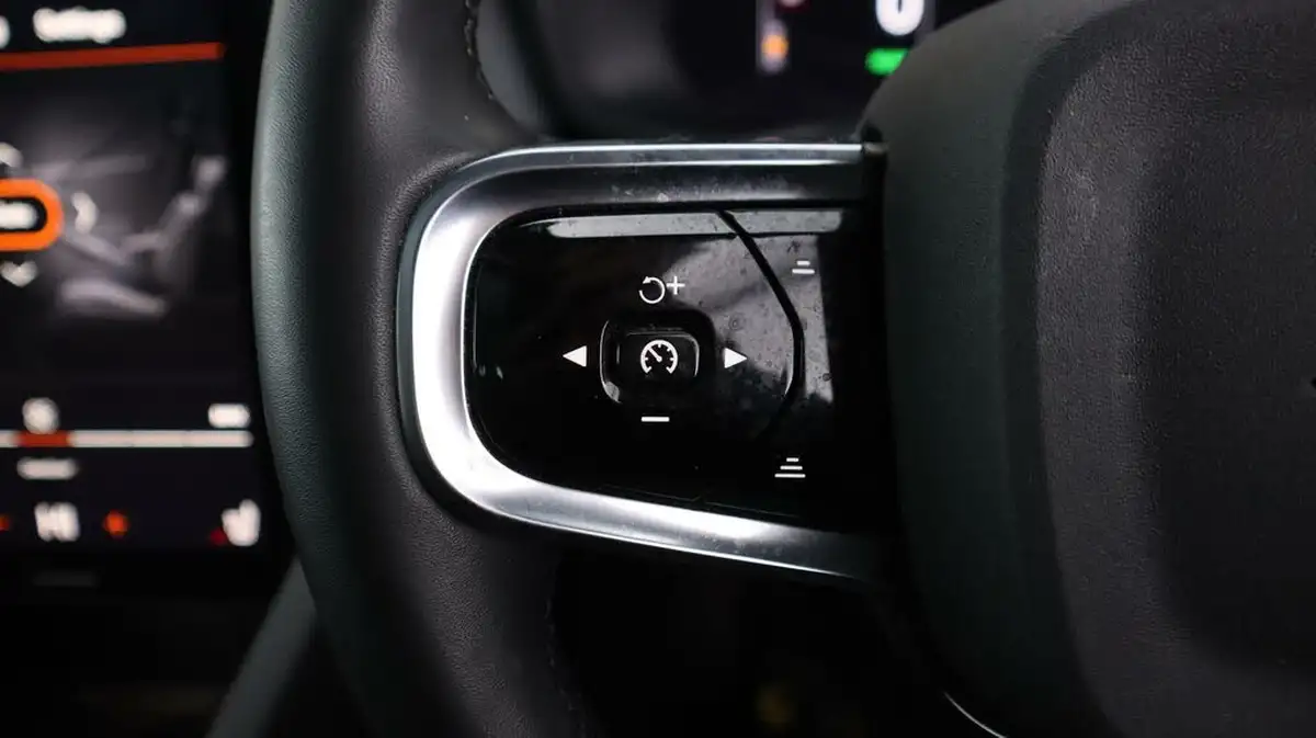 2022-polestar-polestar-2-e-ps2-300kw-longe-dual-plus-pilot-hatchback-big-23