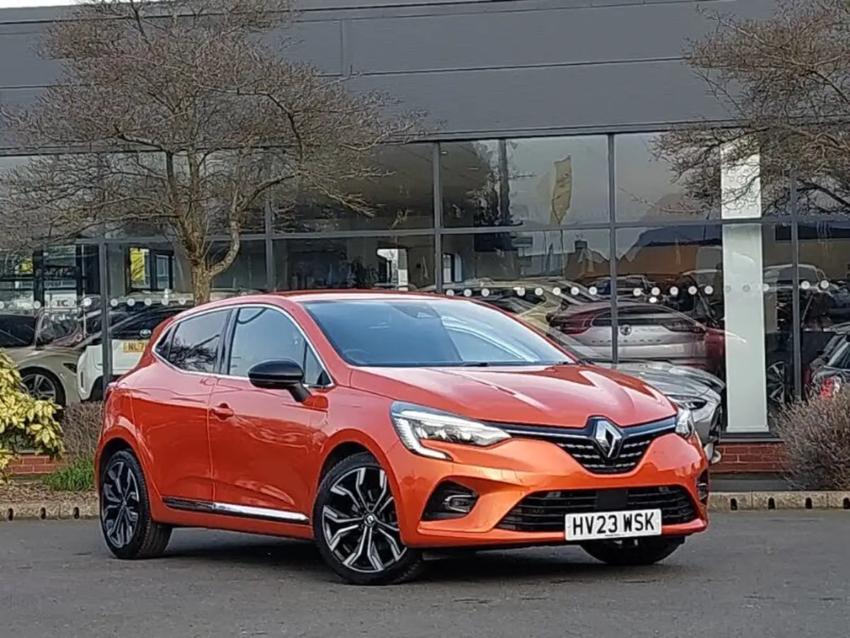 2023-renault-clio-16-techno-big-0