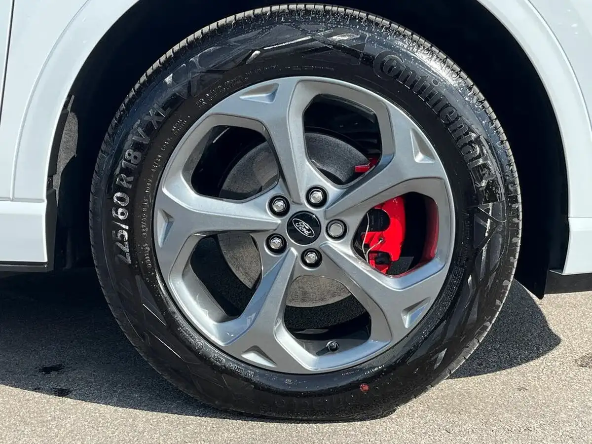 2024-ford-kuga-25t-st-line-243ps-phev-big-14