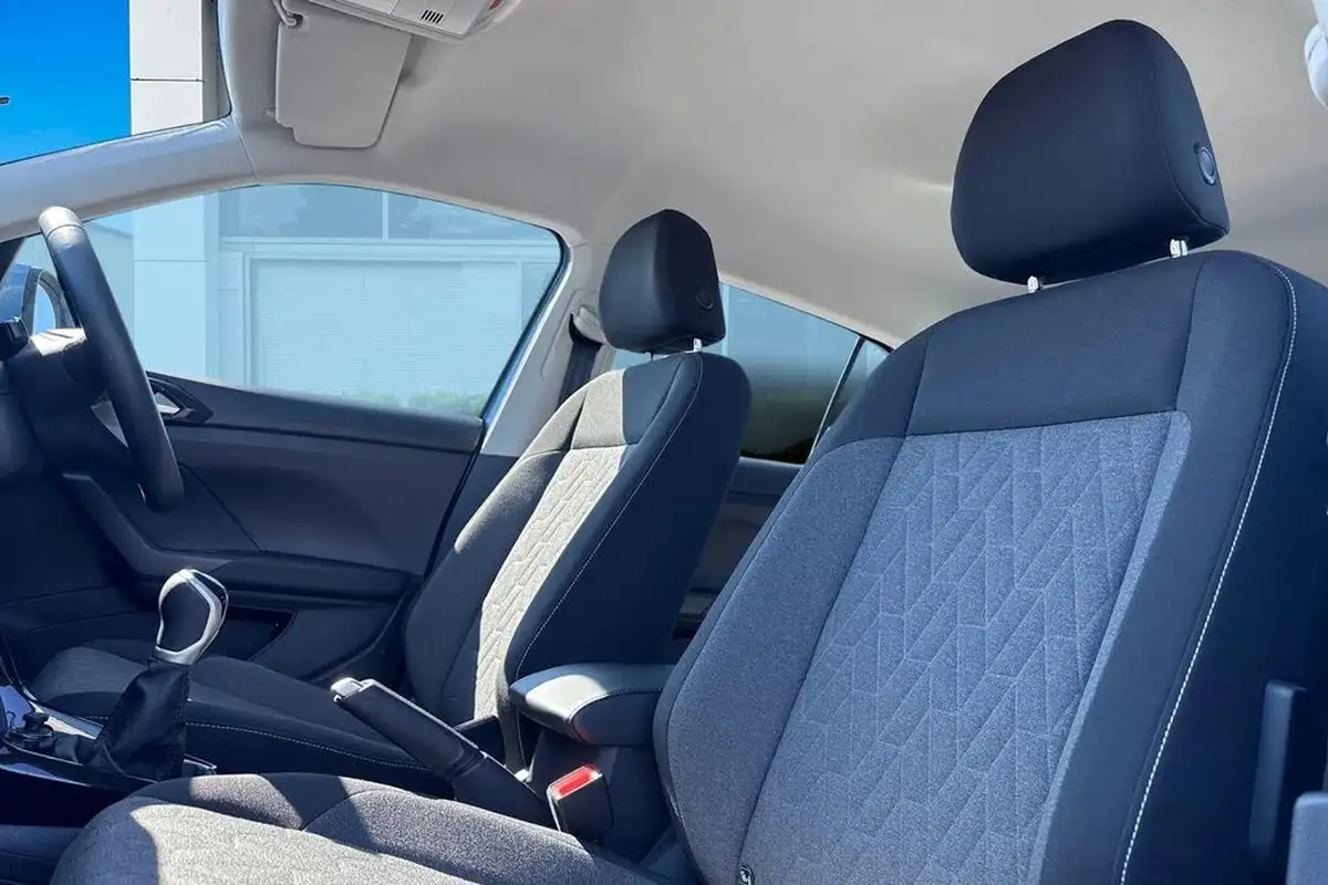 2024-volkswagen-t-cross-10-tsi-life-95ps-big-15