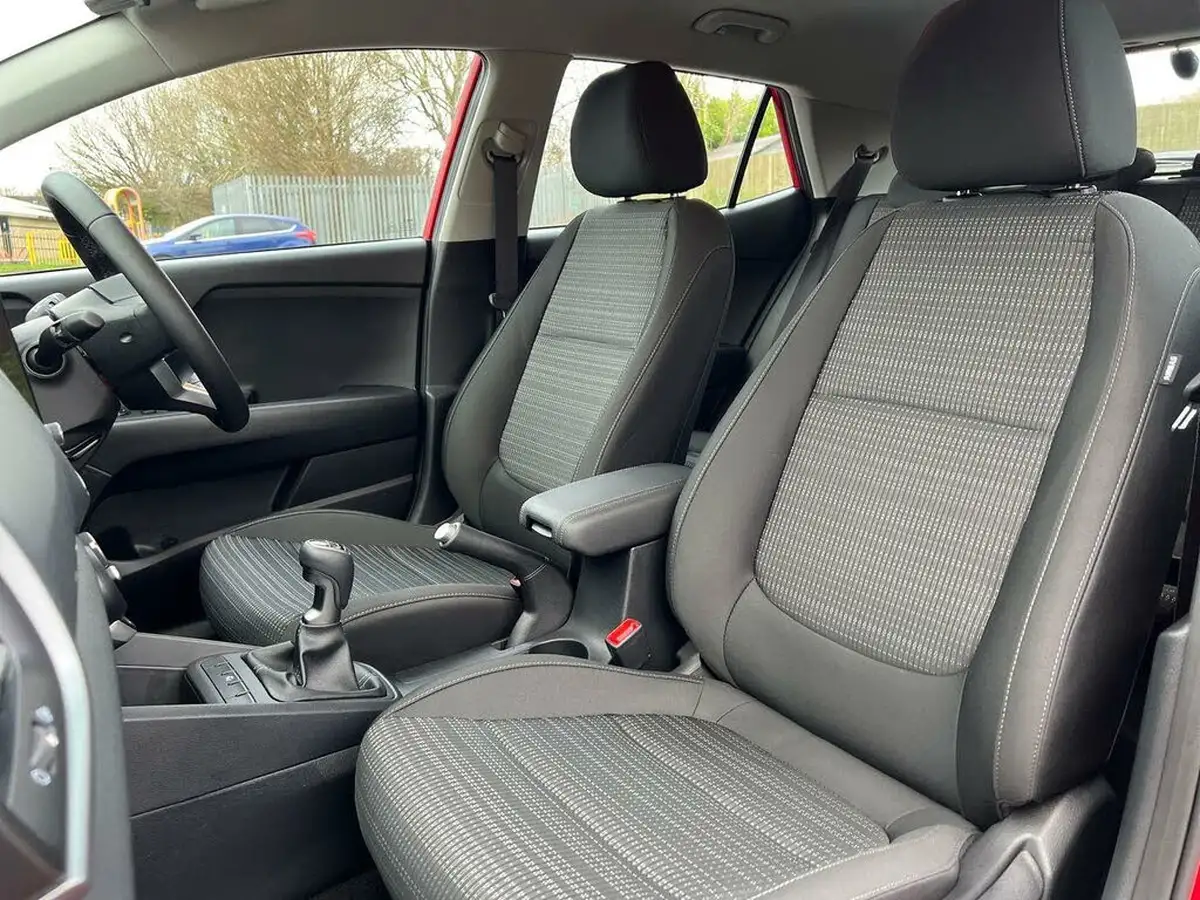 2024-kia-stonic-10-t-gdi-2-98bhp-big-28
