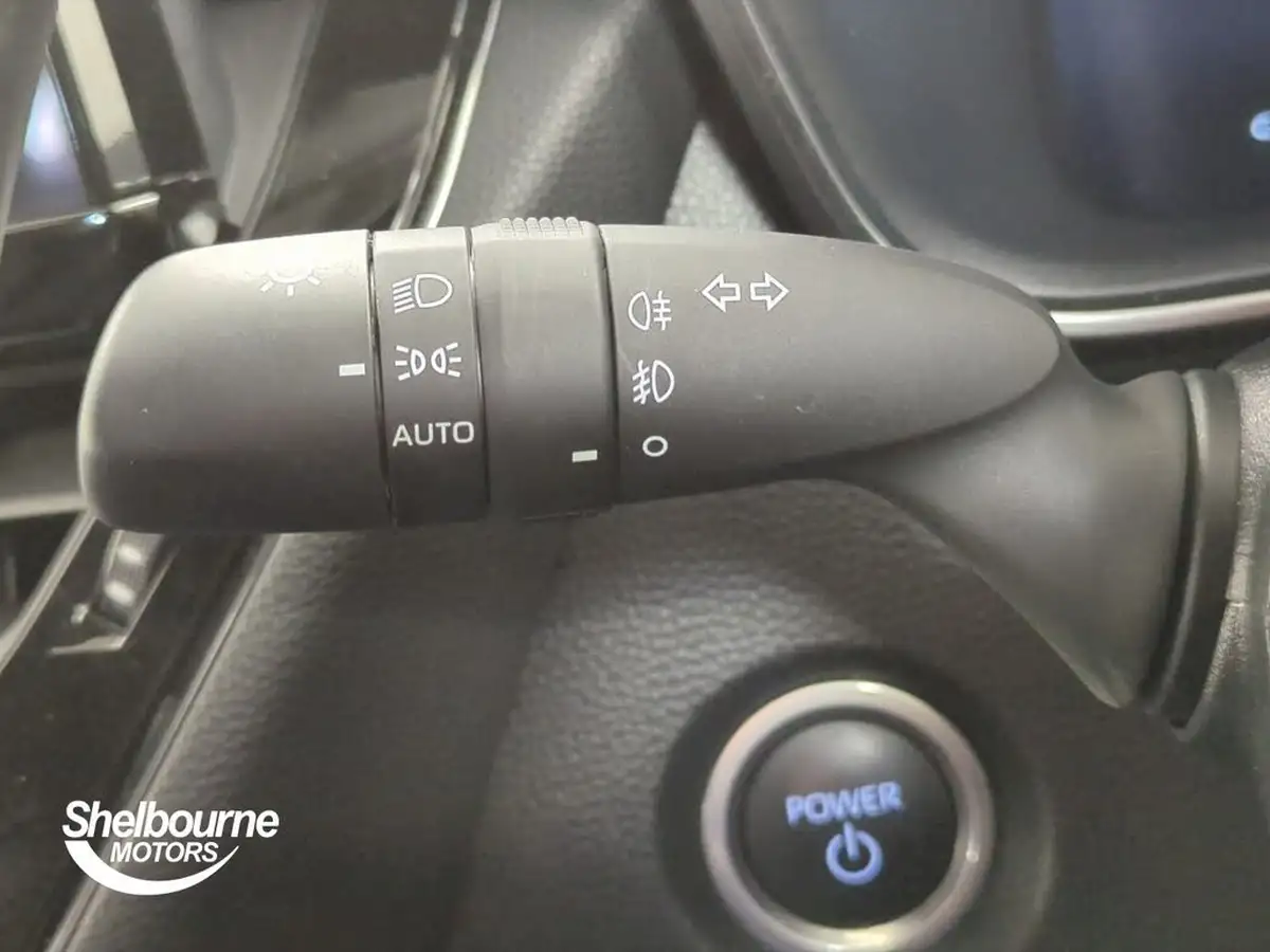 2024-toyota-corolla-18-vvt-i-icon-touring-sports-big-23