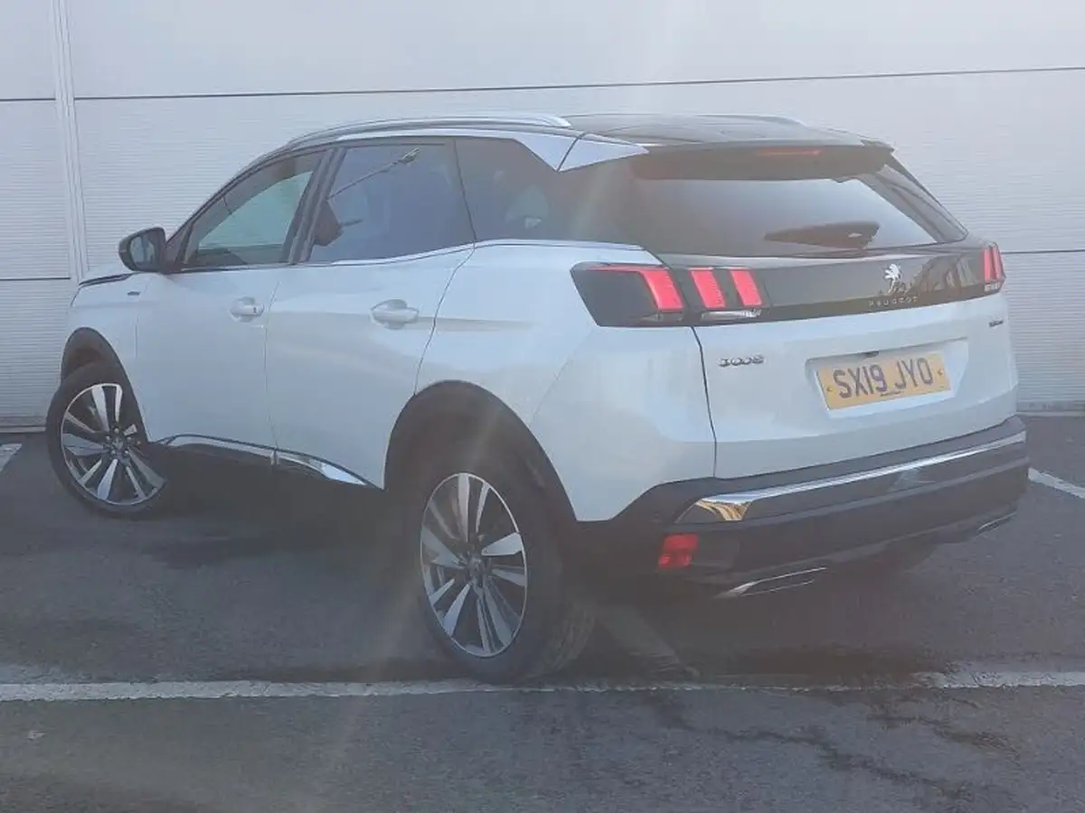 2019-peugeot-3008-suv-15-bluehdi-gt-line-premium-big-1