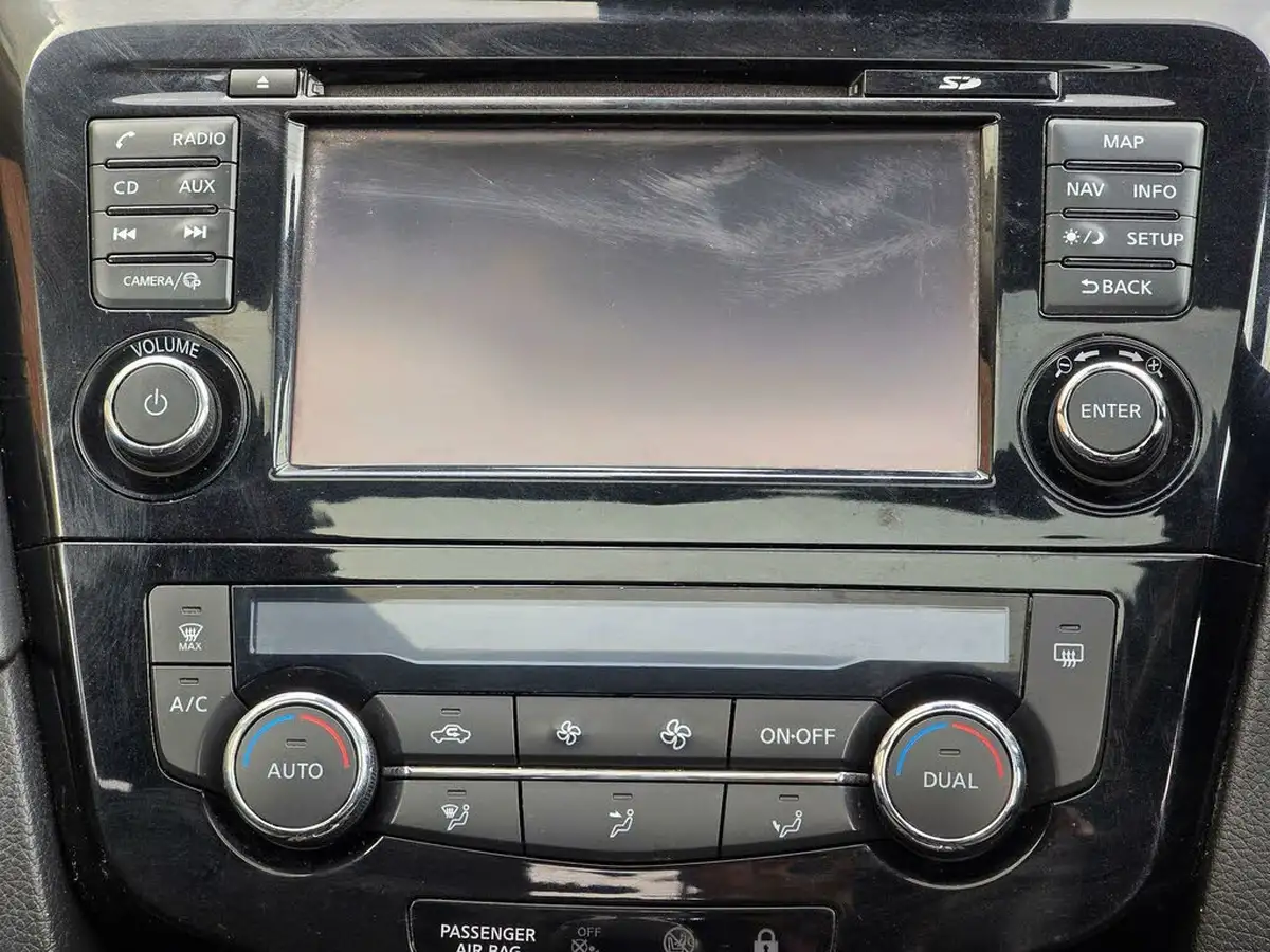 2019-nissan-x-trail-17dci-tekna-5-seat-cvt-big-21