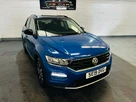 2019-volkswagen-t-roc-10-tsi-design-small-5