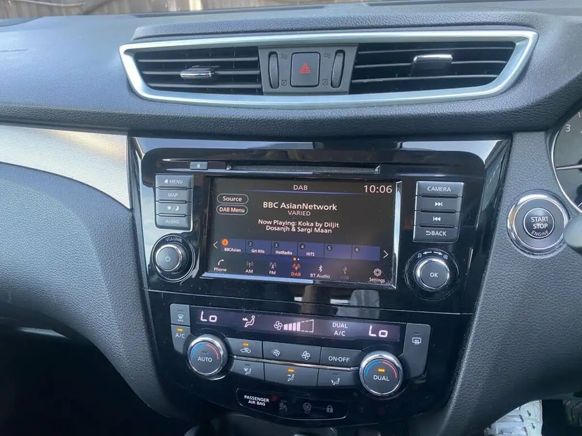 2020-nissan-qashqai-13-dig-t-n-motion-140ps-big-47