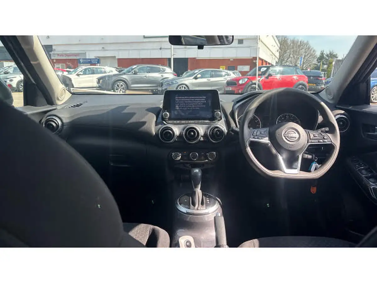 2023-nissan-juke-10-dig-t-acenta-dct-big-9