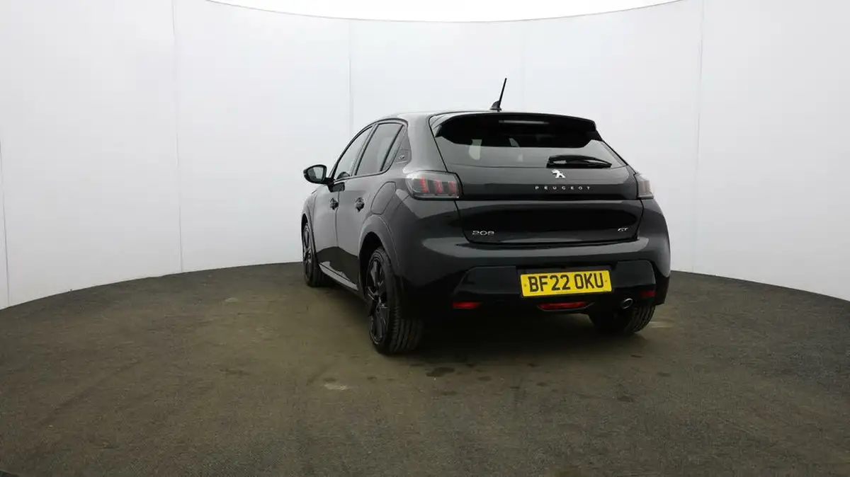 2022-peugeot-208-12-puretech-gt-100bhp-big-23