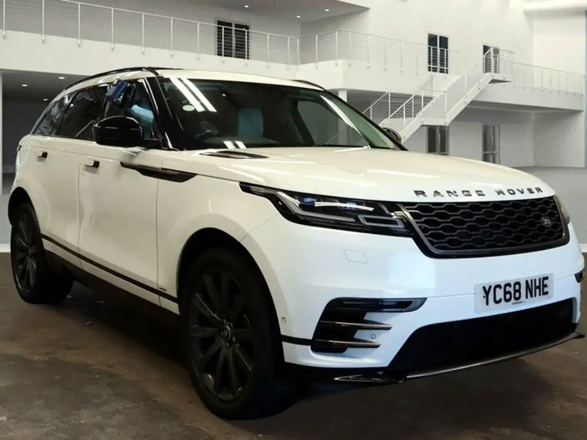 2018-land-rover-range-rover-velar-20-d180-r-dynamic-hse-ss-big-1