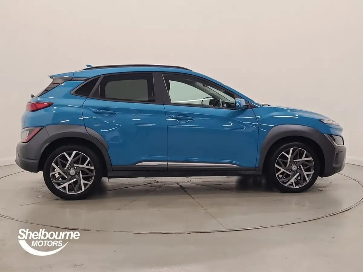 2022-hyundai-kona-16-gdi-premium-big-2