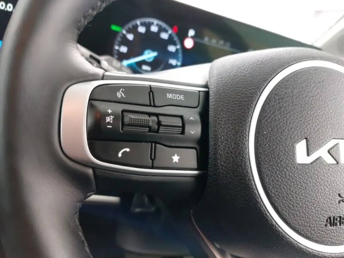 2024-kia-sportage-16-t-gdi-3-207bhp-hev-auto-big-13