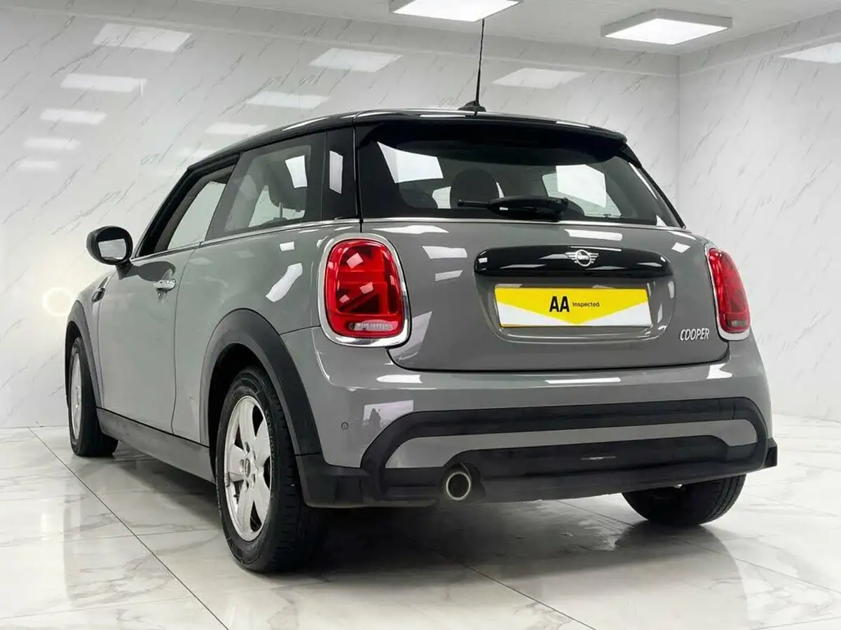2022-mini-cooper-15-cooper-classic-premium-hatchback-3d-auto-big-5