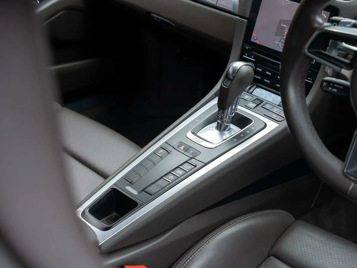 2019-porsche-cayman-718-20-cayman-pdk-big-33