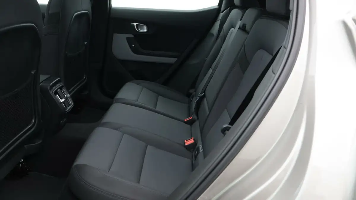 2021-polestar-polestar-2-e-ps2-300kw-longe-dual-plus-pilot-hatchback-big-16