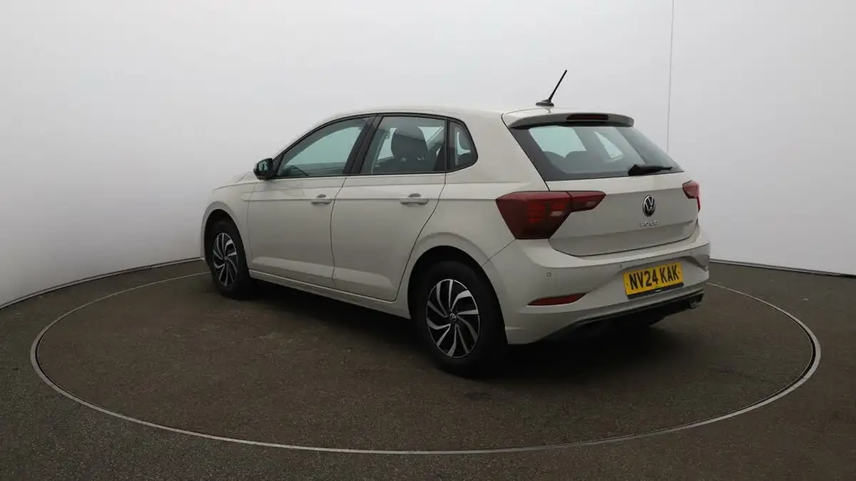 2024-volkswagen-polo-10-tsi-life-big-53