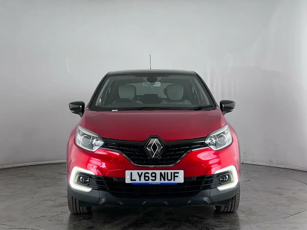 2019-renault-captur-13-tce-iconic-150bhp-ss-edc-auto-big-4