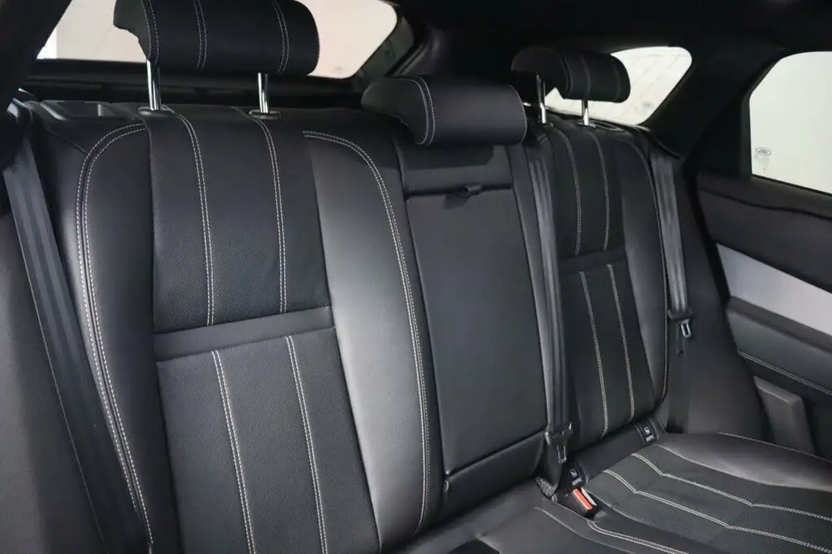 2021-land-rover-range-rover-velar-20-d200-velar-edition-big-35