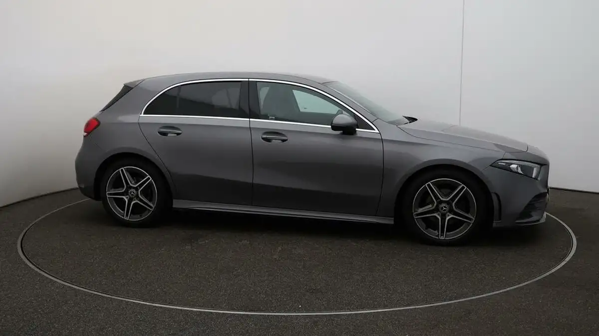 2021-mercedes-benz-a-class-13-a180-amg-line-hatchback-5d-7g-dct-big-39