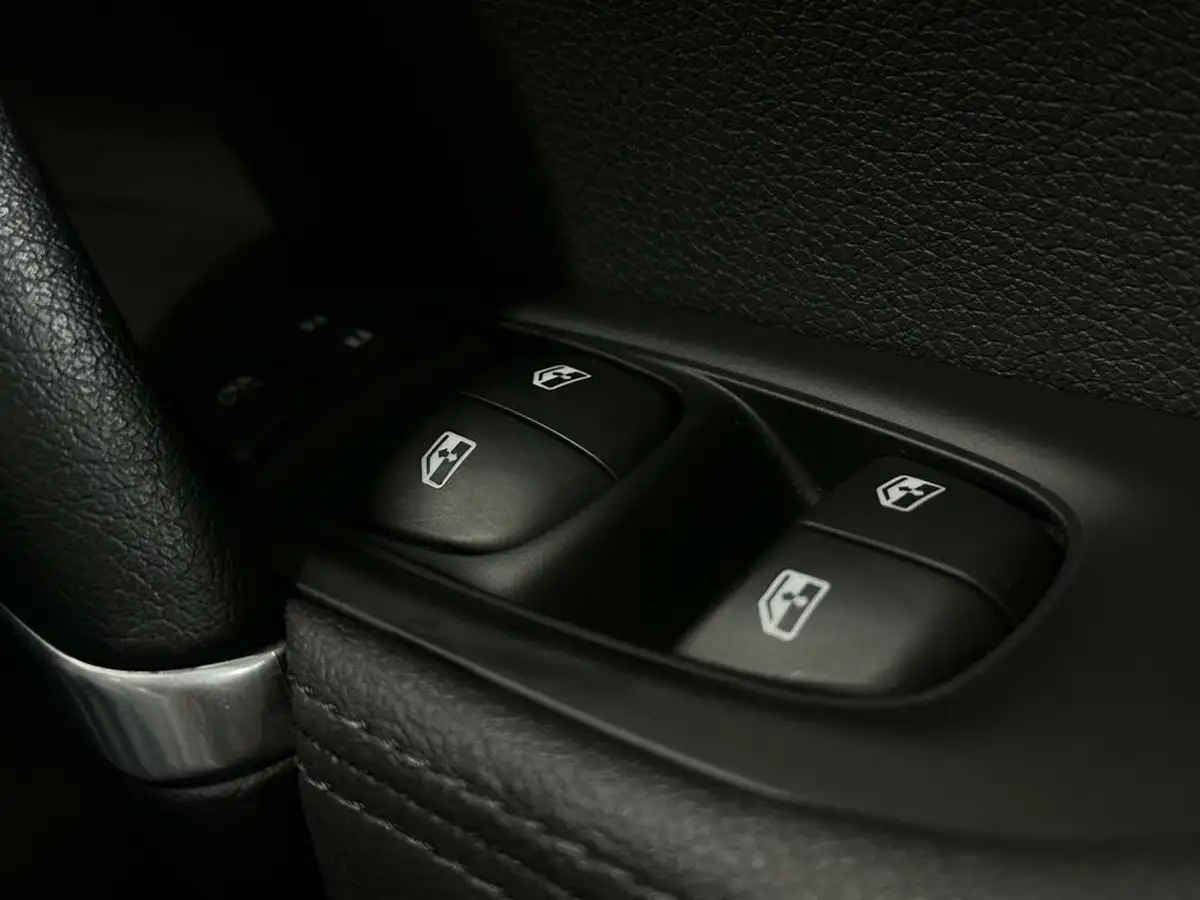 2021-nissan-qashqai-13-dig-t-n-motion-140ps-big-17
