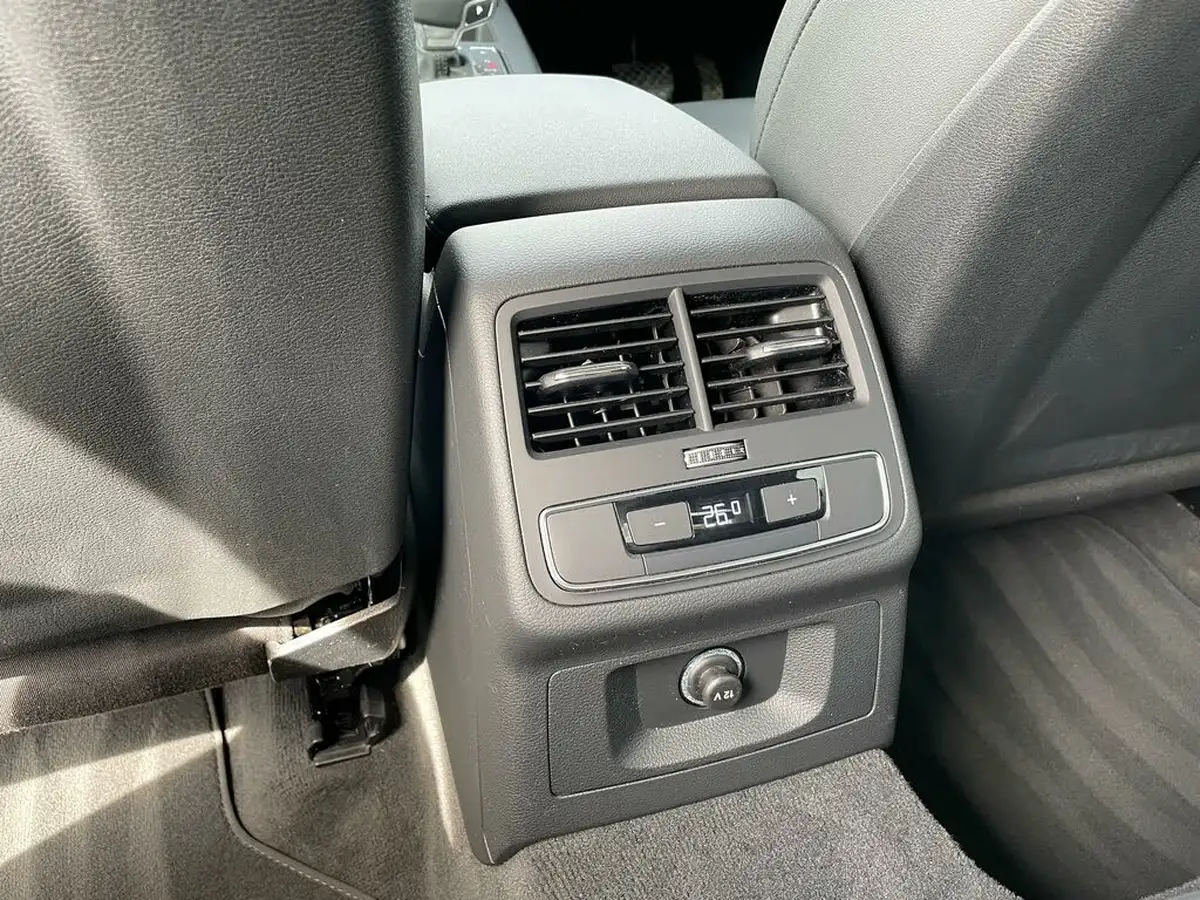2022-audi-a4-20-35-tdi-sport-edition-big-21