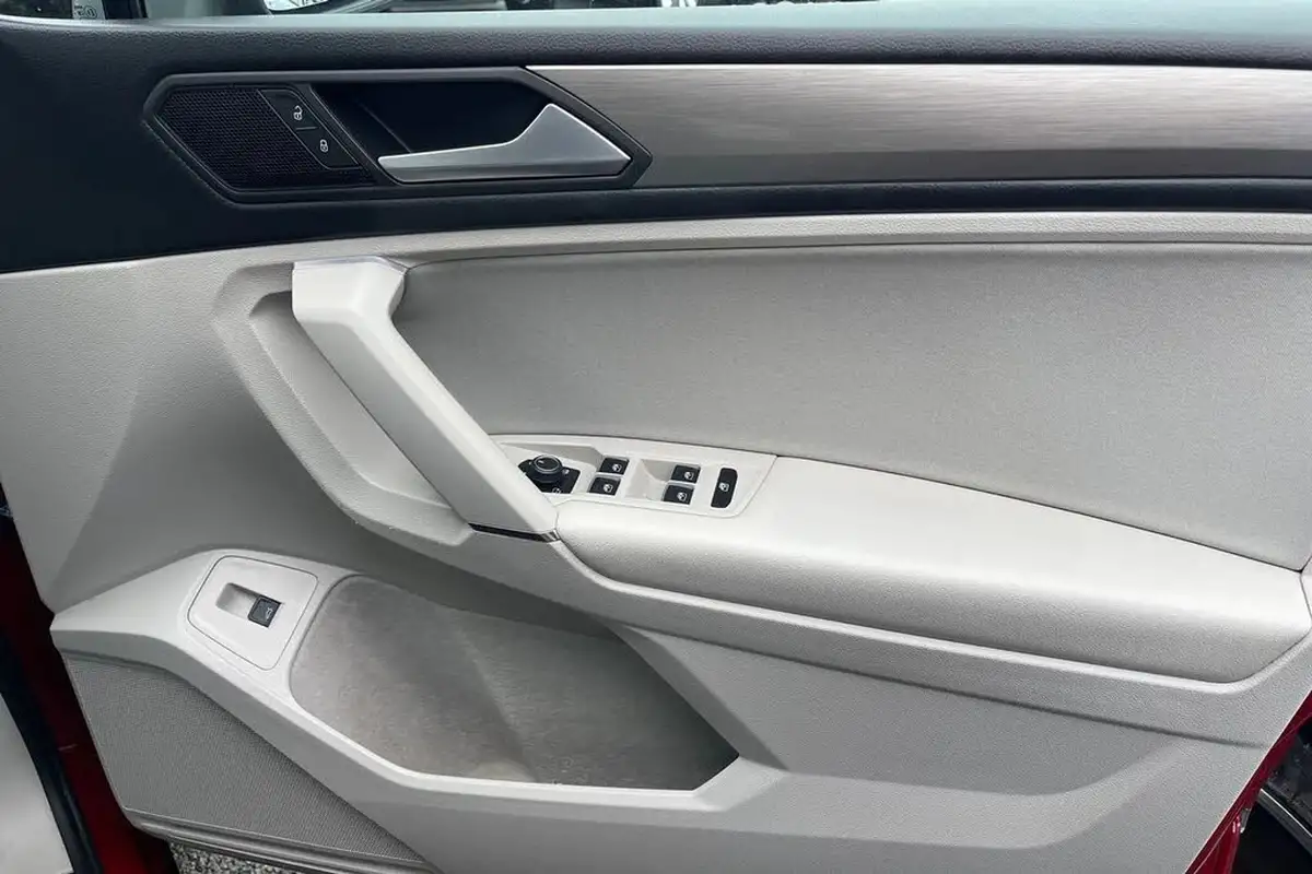 2019-volkswagen-tiguan-allspace-20tdi-match-150ps-4motion-dsg-big-17