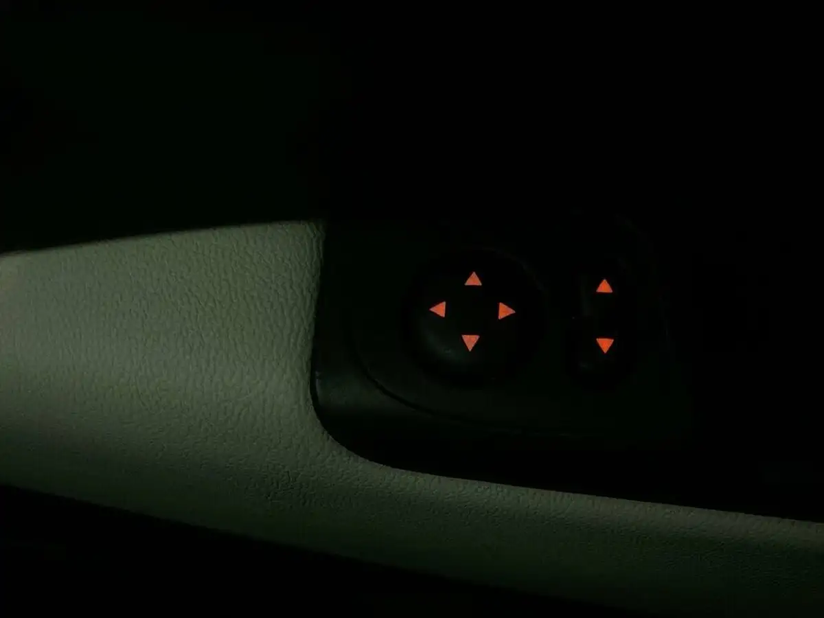 2021-fiat-500-10-dolcevita-big-22
