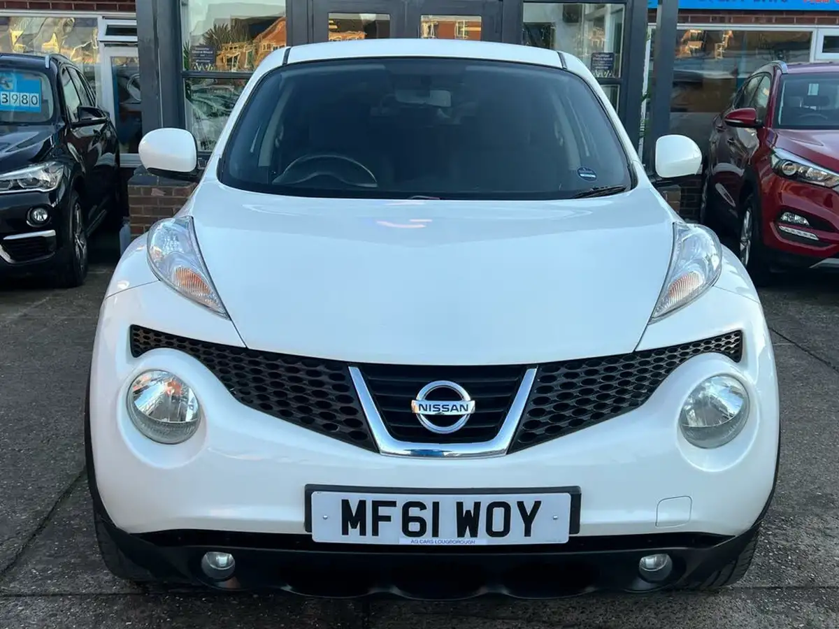 2011-nissan-juke-16-acenta-premium-16v-1598cc-big-37