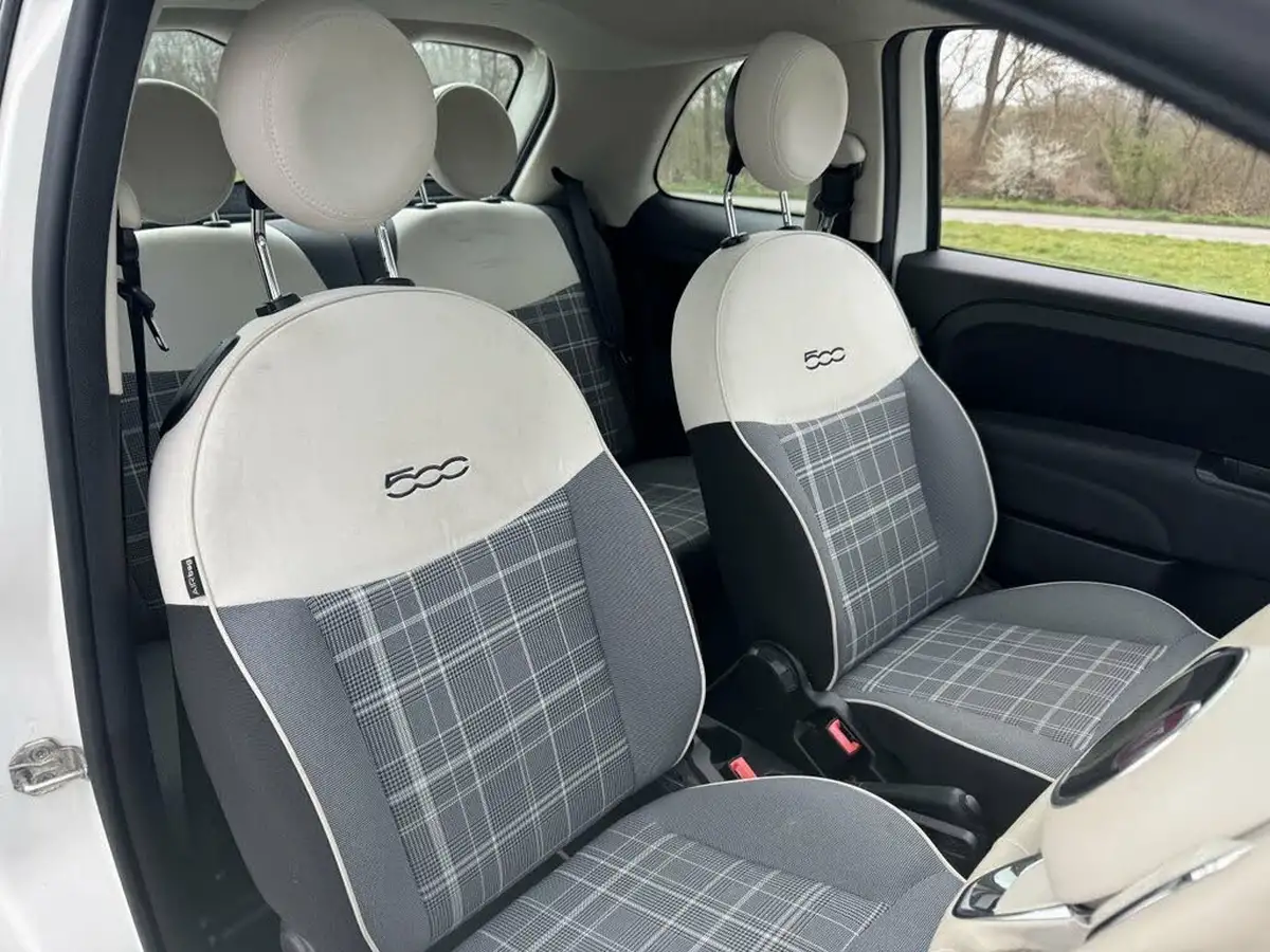 2020-fiat-500-10-lounge-big-11