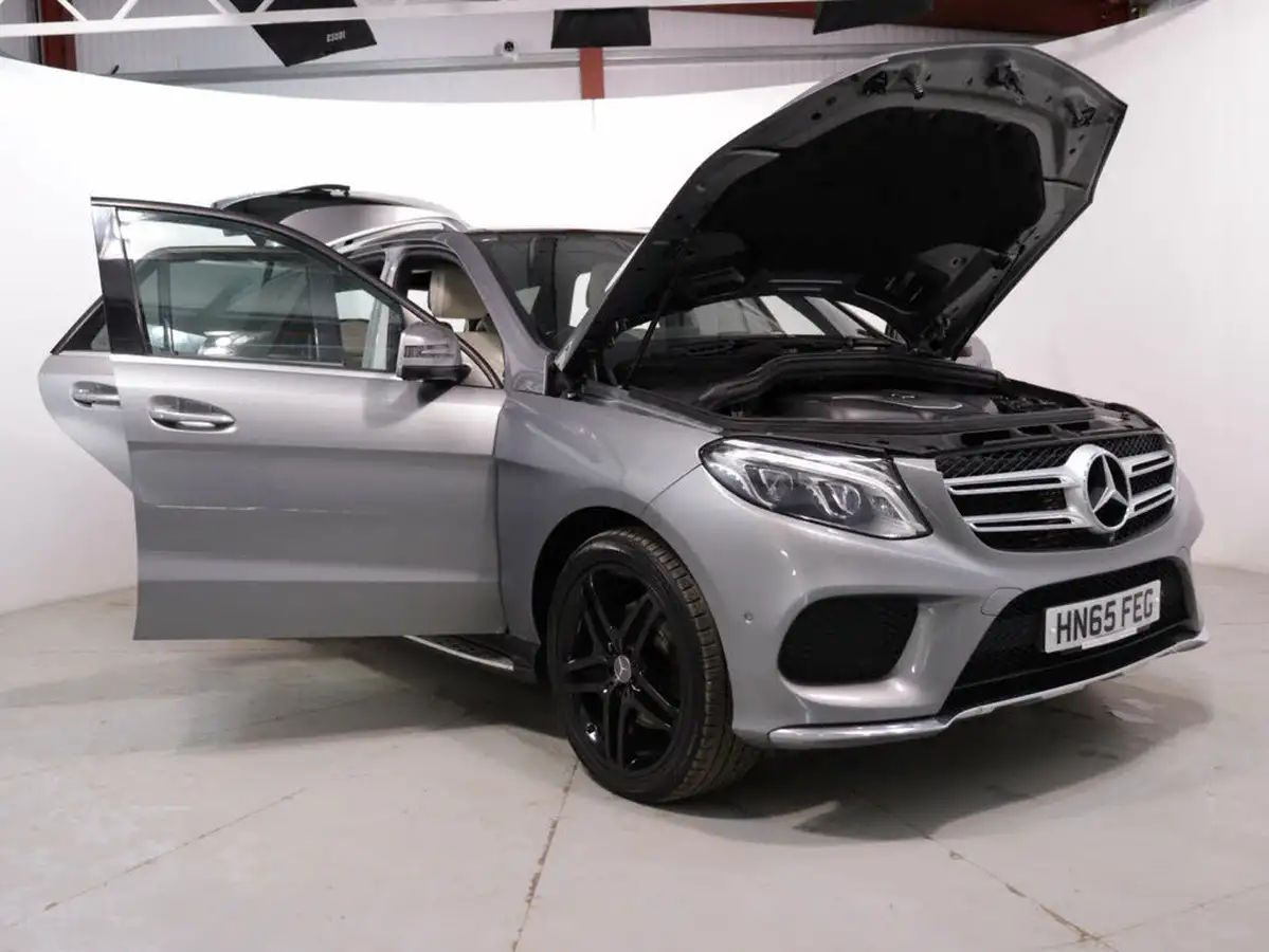 2015-mercedes-benz-gle-class-30td-gle350d-designo-line-estate-big-48