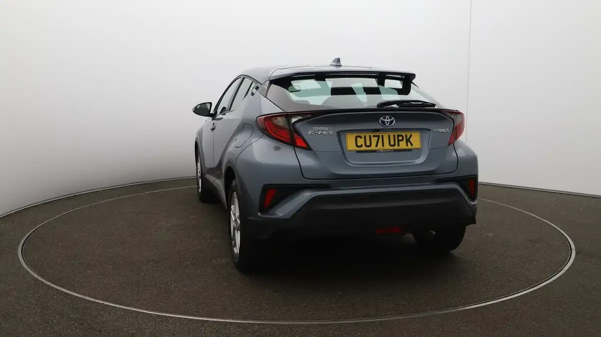 2021-toyota-c-hr-18-vvt-i-icon-big-52