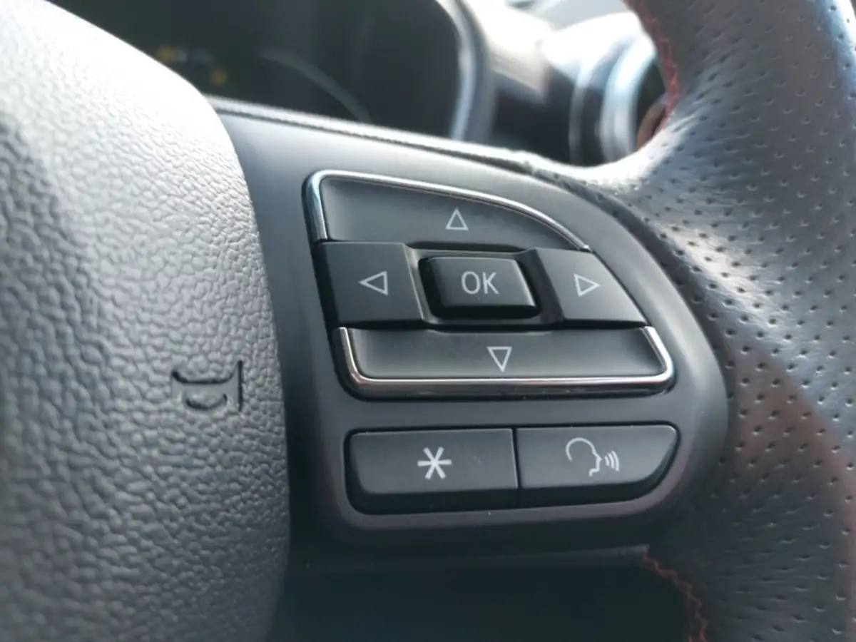 2022-lexus-ux-250h-20-f-sport-premium-plus-pack-big-12