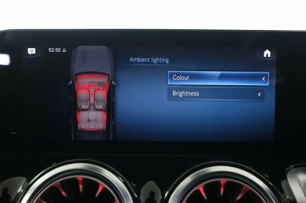 2023-mercedes-benz-glb-class-13-glb200-amg-line-executive-big-37