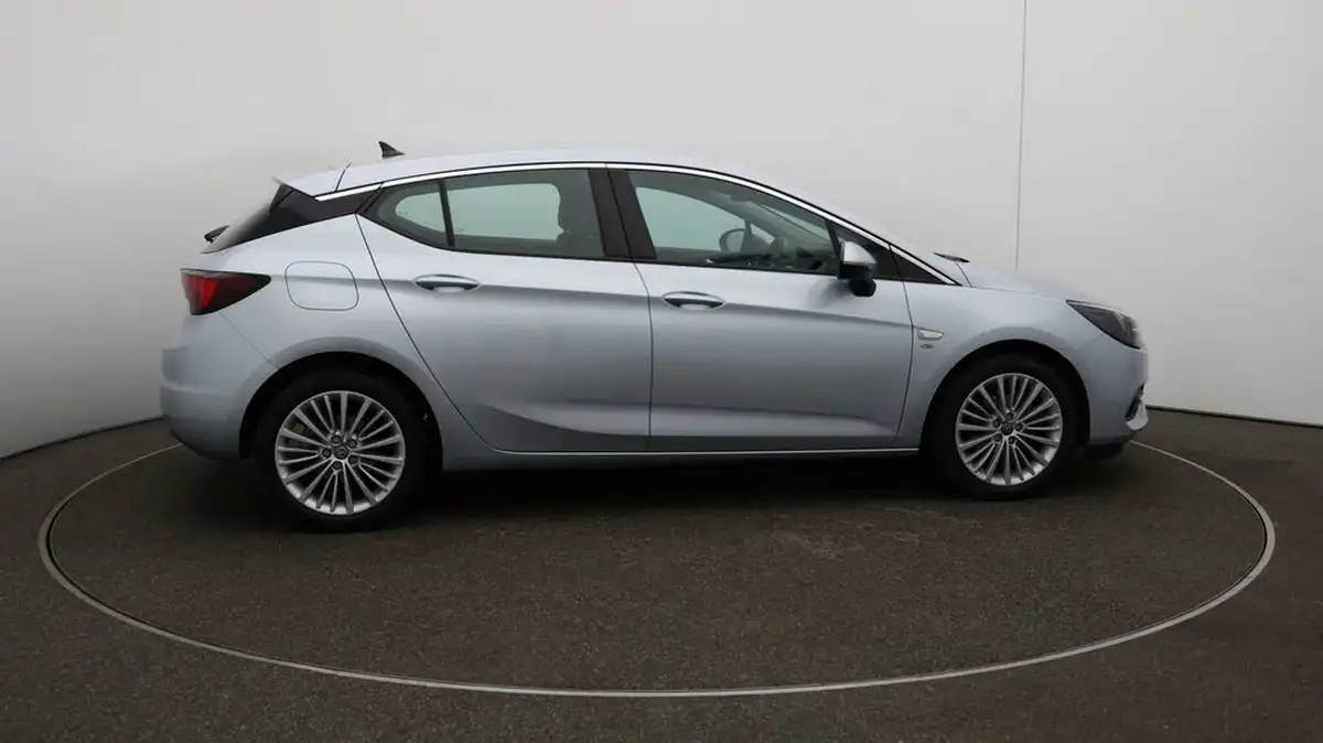 2020-vauxhall-astra-12-turbo-elite-nav-big-8