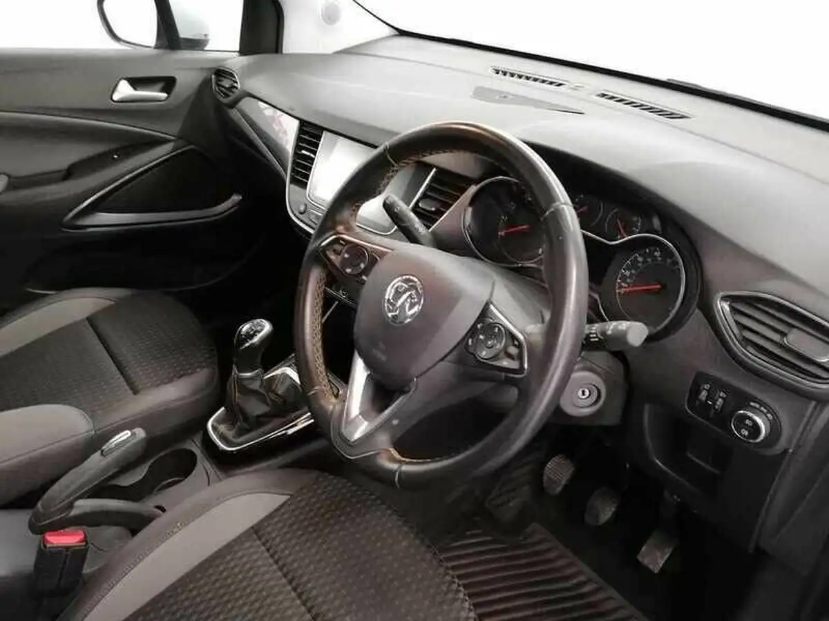 2019-vauxhall-crossland-x-12-elite-nav-83ps-big-9