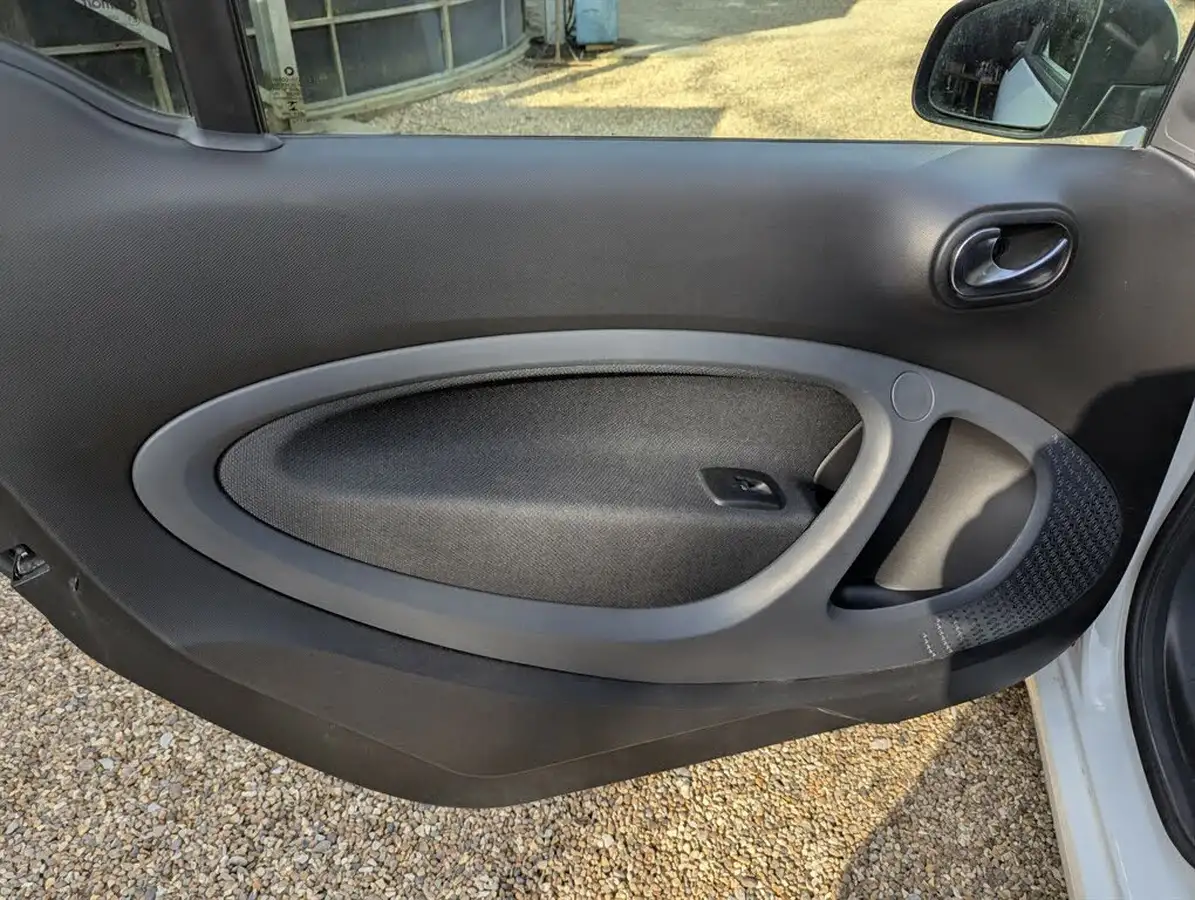 2019-smart-fortwo-10-prime-coupe-twinamic-big-29