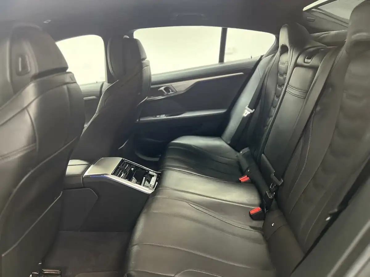 2021-bmw-8-series-30-840i-m-sport-gran-coupe-4d-big-14