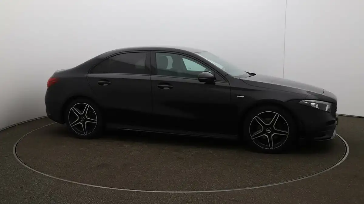 2022-mercedes-benz-a-class-13-a200-amg-line-executive-edition-saloon-4d-7g-dct-big-41