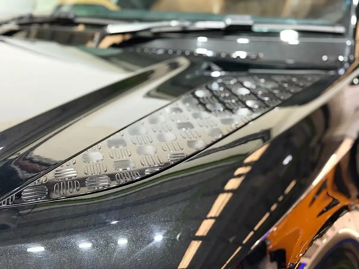 2022-land-rover-90-defender-30-d250-hse-big-43