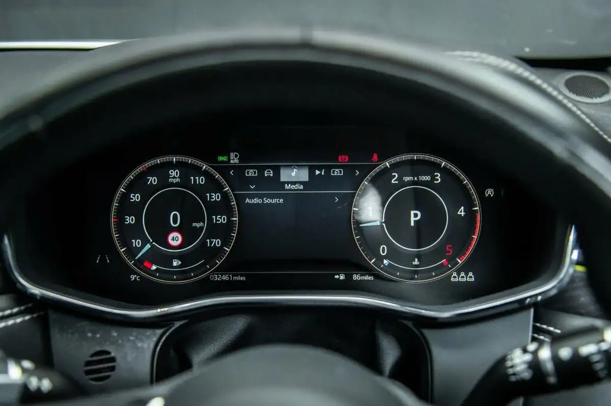 2021-jaguar-f-pace-20-d200-r-dynamic-hse-mhev-big-12