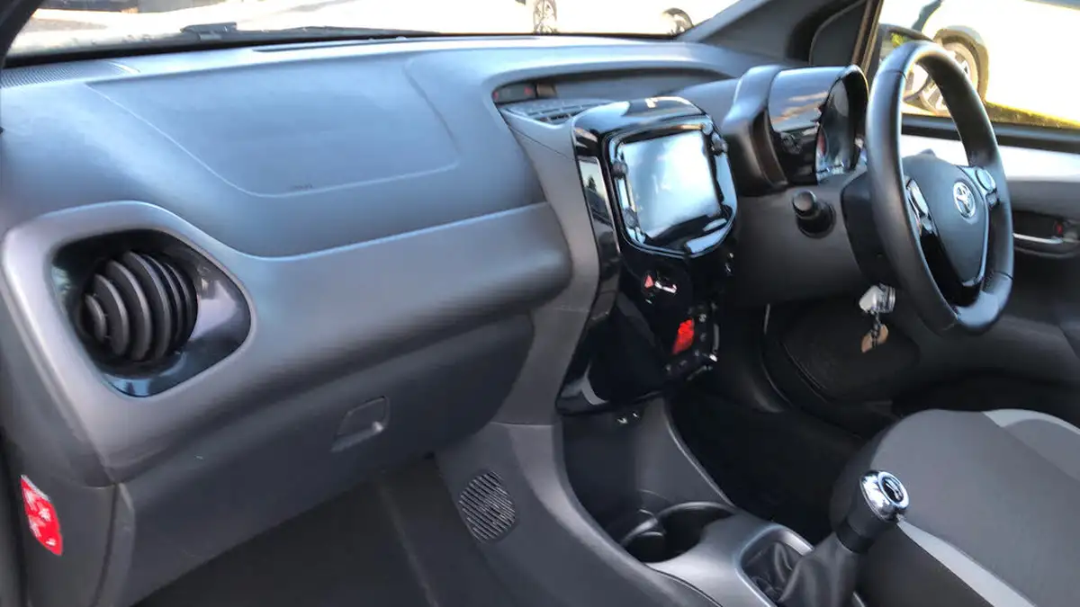 2021-toyota-aygo-10-vvt-i-x-trend-tss-big-11