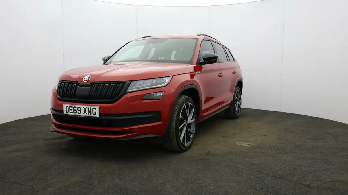 2019-skoda-kodiaq-20tdi-sportline-190ps-seats-scr-dsg-big-1