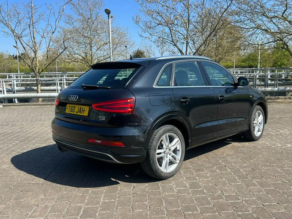 2014-audi-q3-20-quattro-s-line-169ps-tronic-big-4