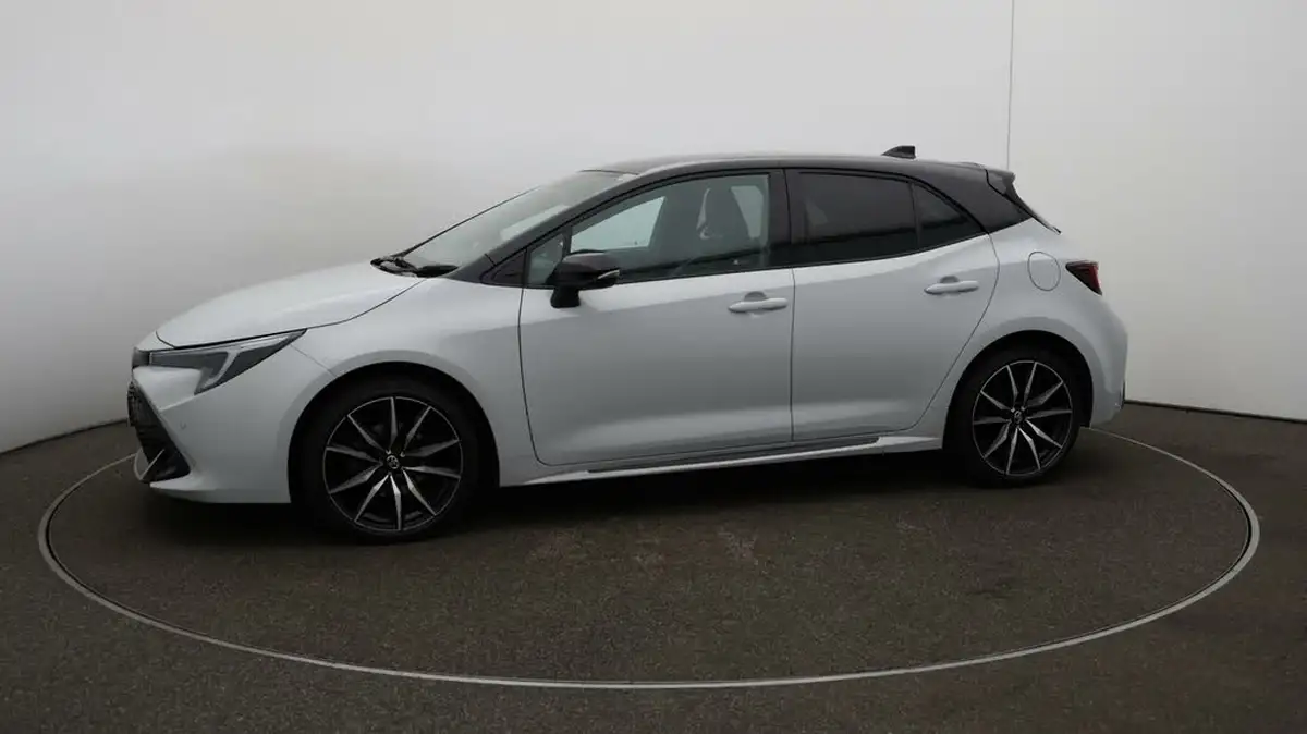 2023-toyota-corolla-18-vvt-i-gr-sport-138bhp-hatchback-big-59