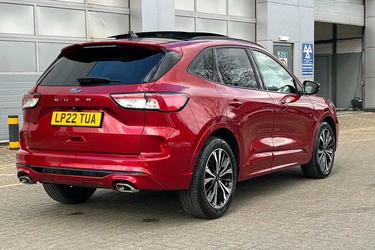 2022-ford-kuga-15t-st-line-x-edition-big-3